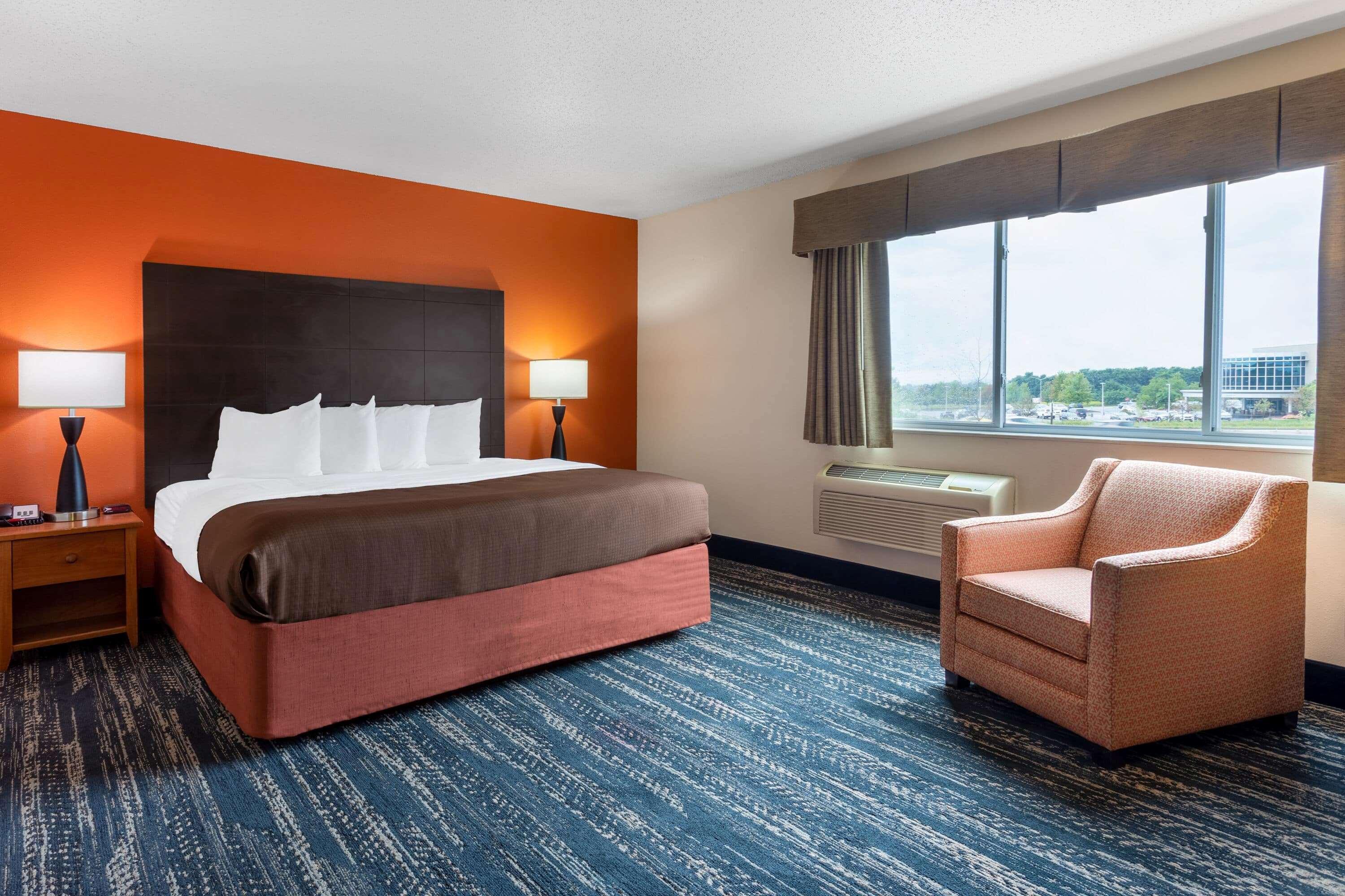 AmericInn by Wyndham Wausau Weston Bagian luar foto