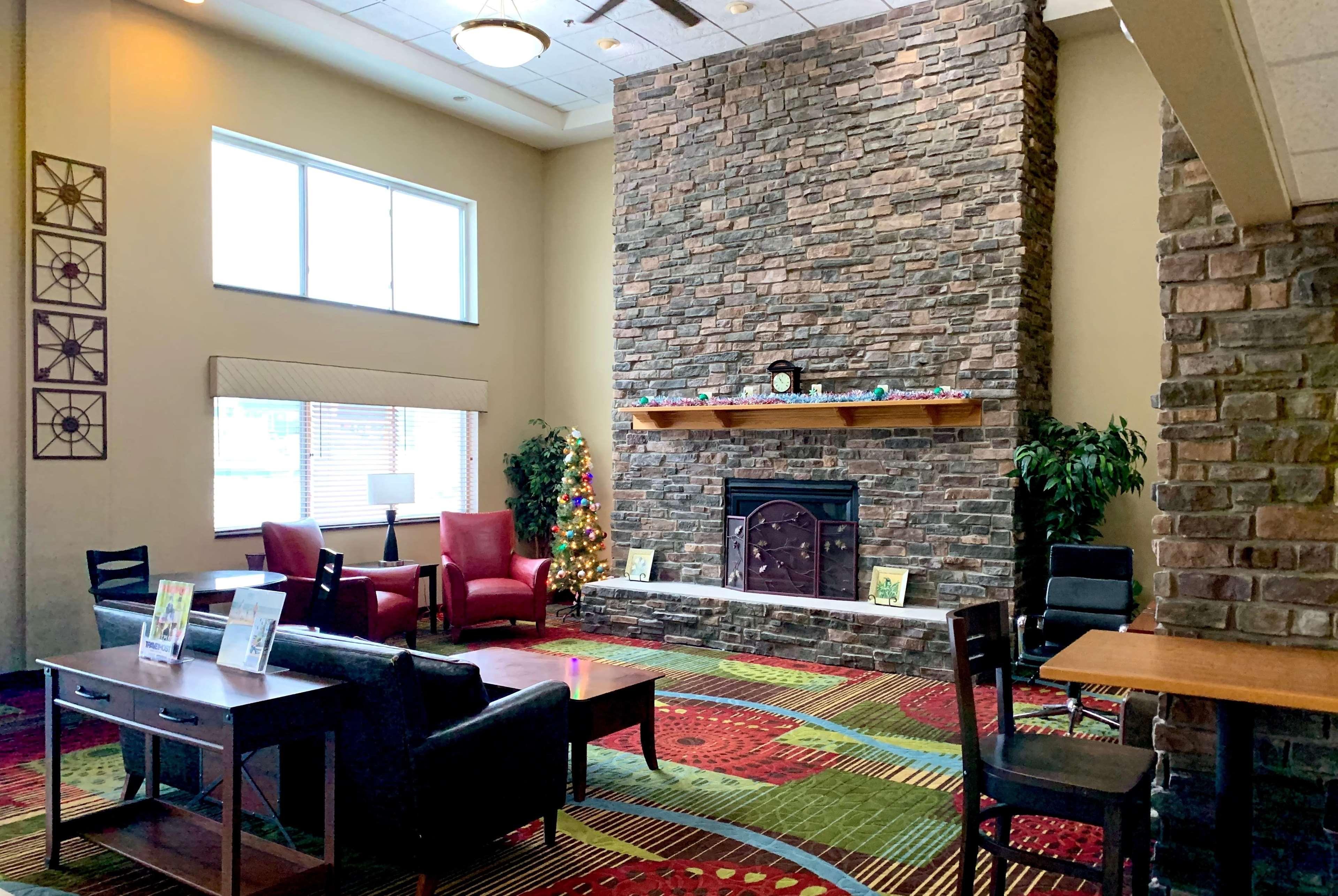 AmericInn by Wyndham Wausau Weston Bagian luar foto